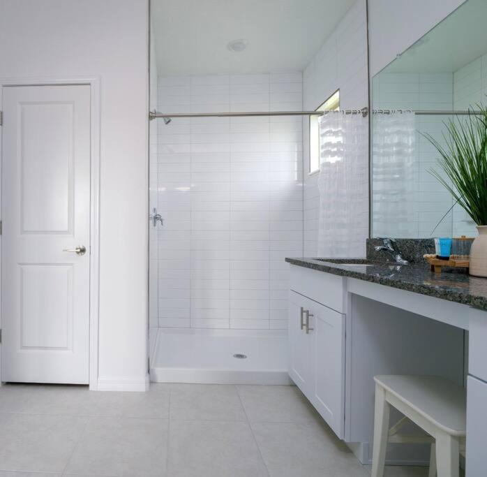 Modern Oasis! 3Br Townhouse In A Lagoon Community Wesley Chapel Dış mekan fotoğraf